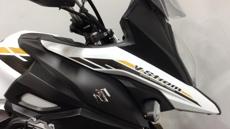 Suzuki V-Strom DL650XAM3 (23MY)
